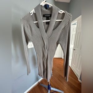 Women’s Gray Sweater